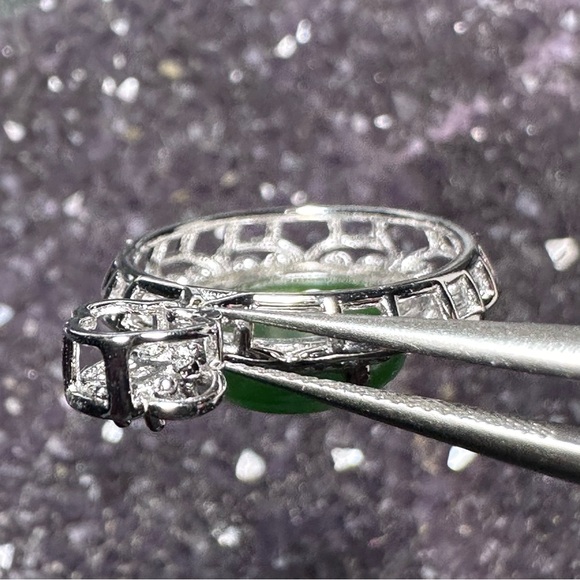 Jade 925 Sterling Silver Pendant CZ Accent New - Picture 5 of 6
